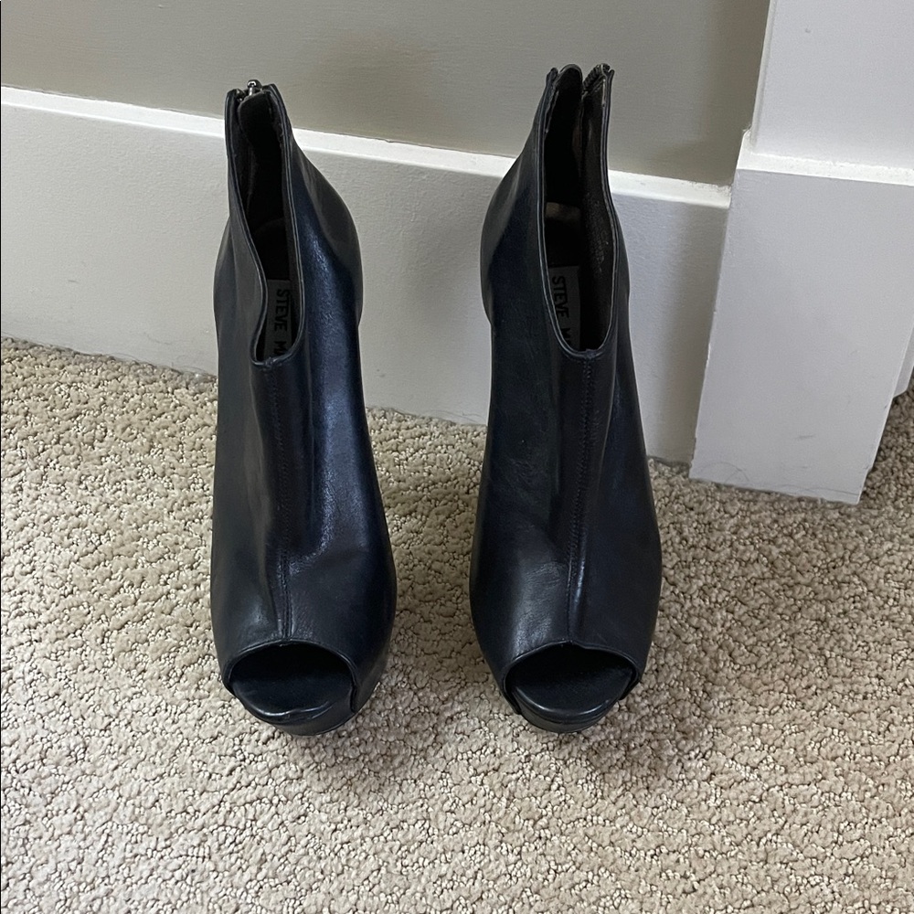 Steve Madden Black Peep-Toe Heeled Boots